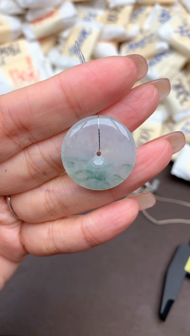 未镶嵌挂件翡翠一