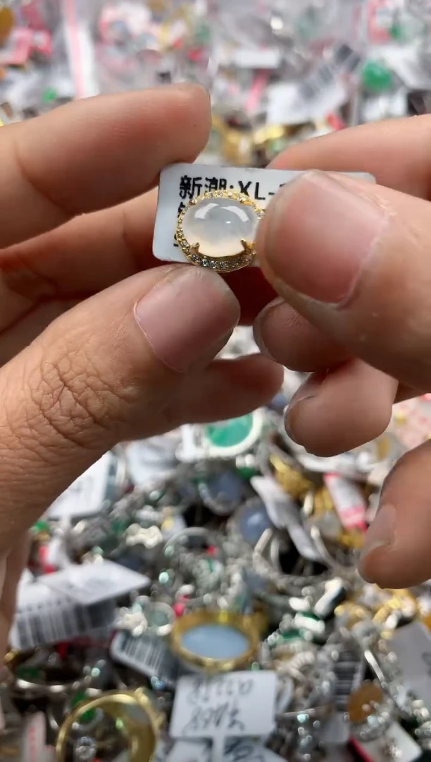 银S925镶嵌戒指翡翠8888----1