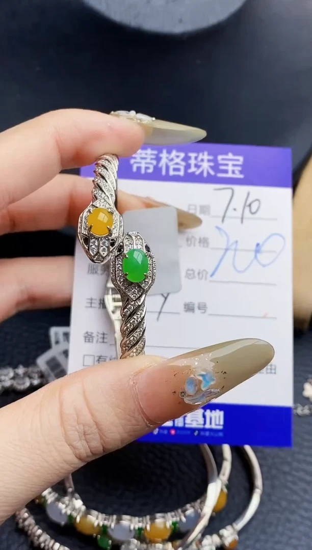 翡翠戒指银S925镶嵌0685