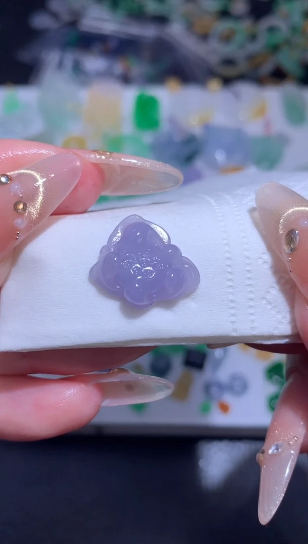 未镶嵌定制翡翠莲花