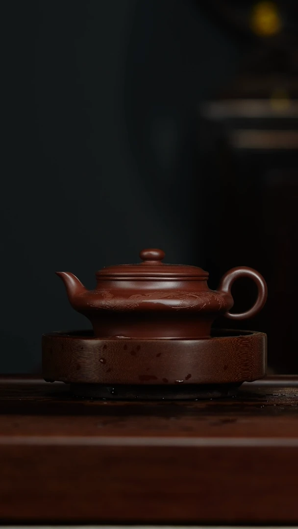 【闪购商品】紫砂茶壶g74虚扁石红壶