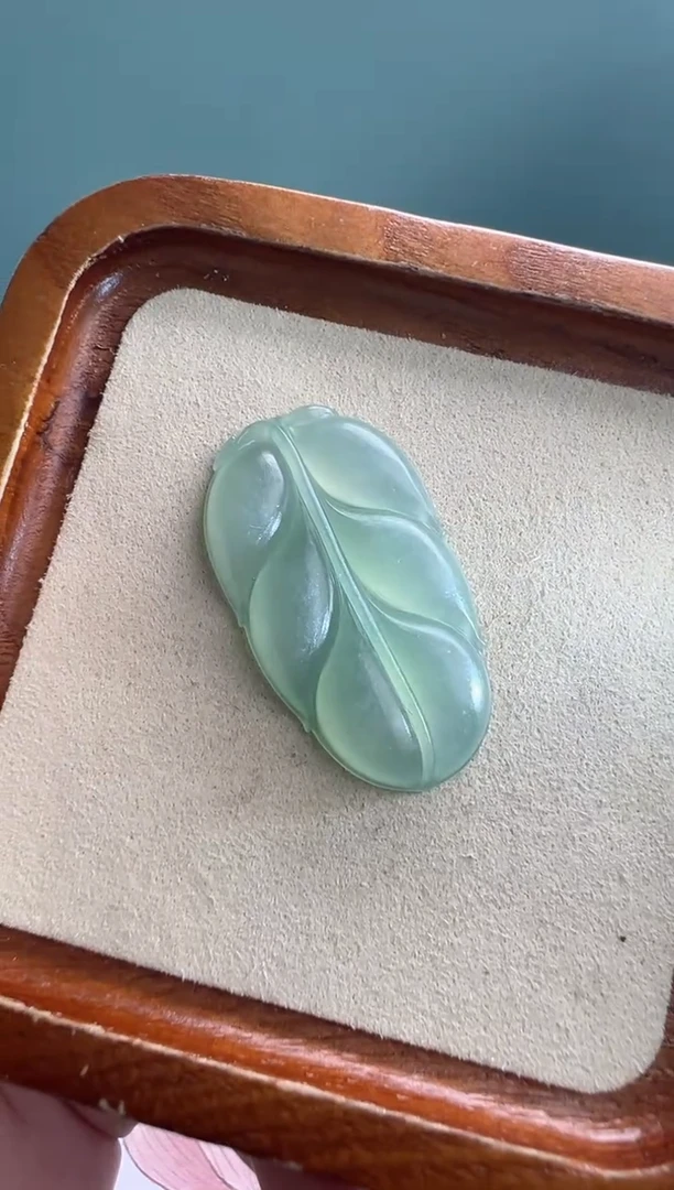 未镶嵌定制翡翠冰晴叶子