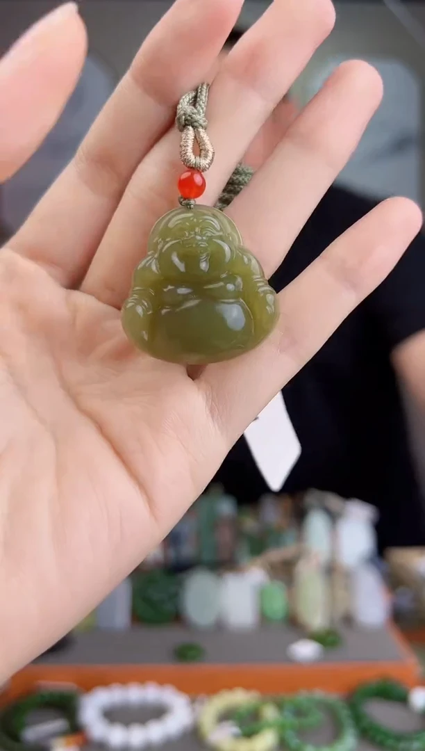 颈饰未镶嵌和田玉一物一证 拍一单发一个