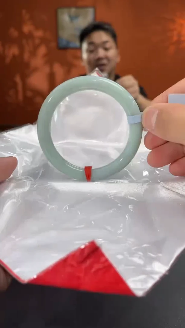 未镶嵌手镯翡翠翡翠手镯