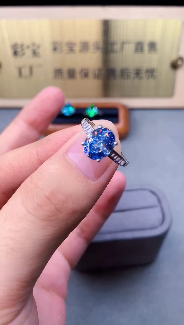 银S925镶嵌戒指海蓝宝石2222