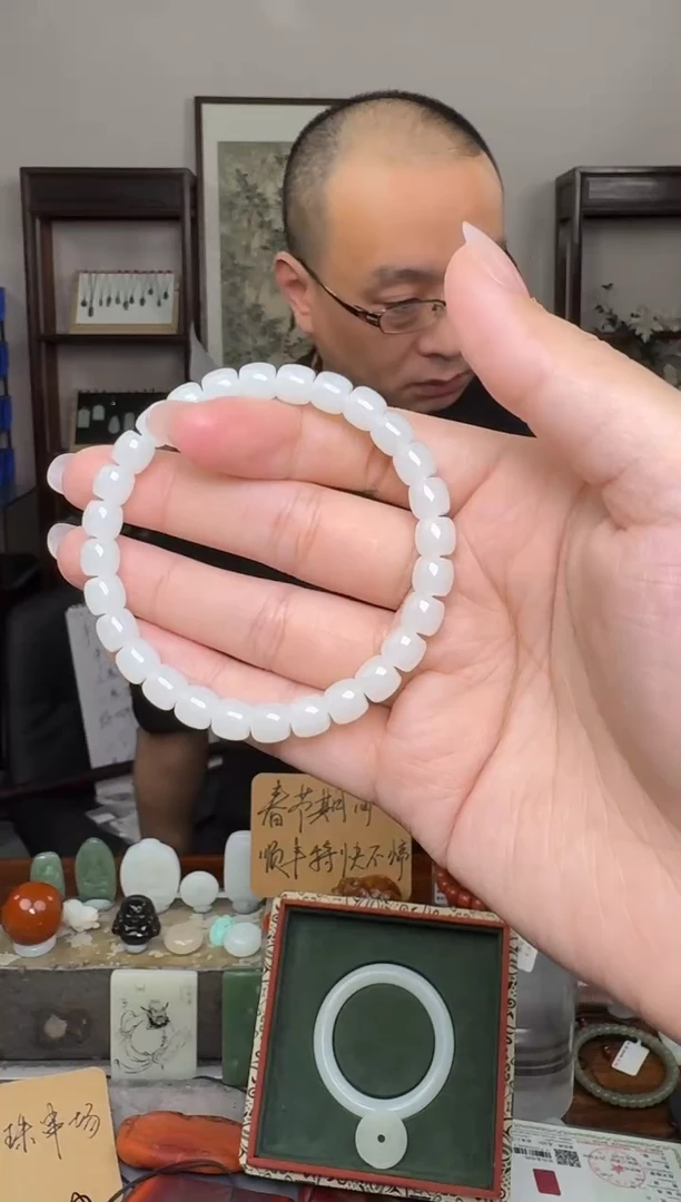 【闪购商品】和田玉挂件未镶嵌2300 多样性发其一