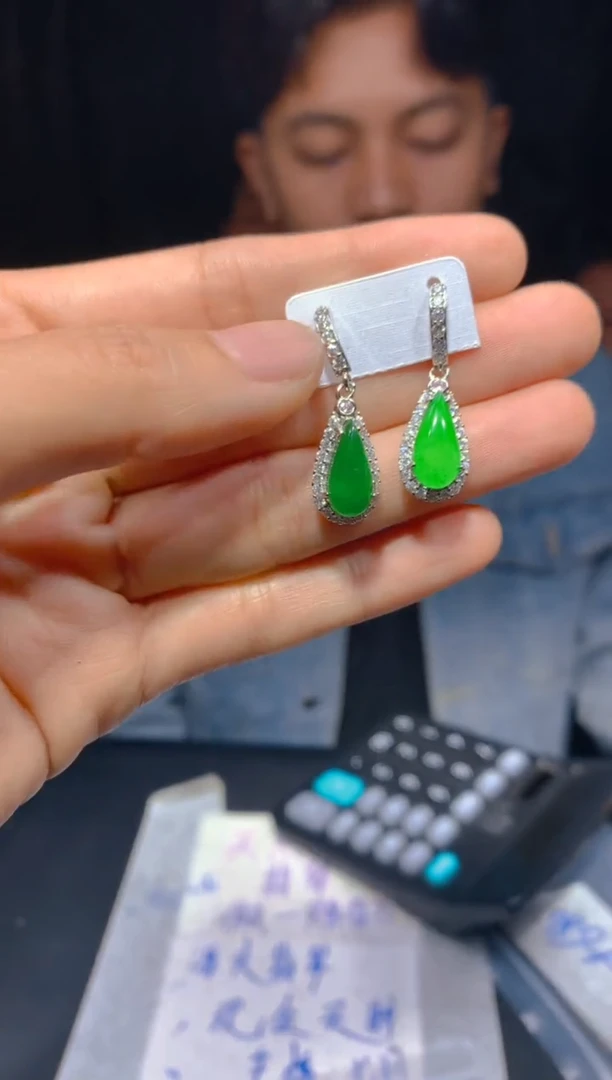 【闪购商品】定制翡翠未镶嵌99多样性发货（发其一）