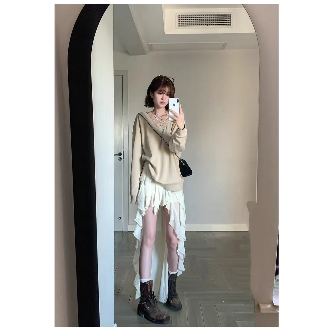 2025秋装网纱蝴蝶结拼接V领卫衣女设计感松紧腰半身裙荷叶边套装