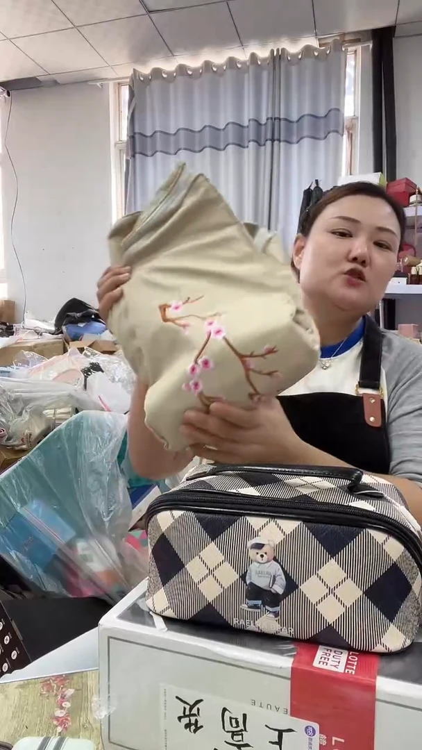 牦牛剖层皮革琪老板女包1号店超好看发图片款