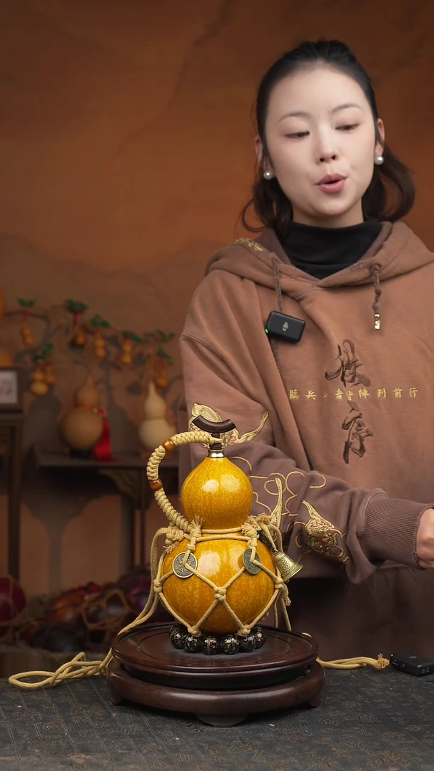 818号葫芦一物一拍  拍拍退退限购拉黑