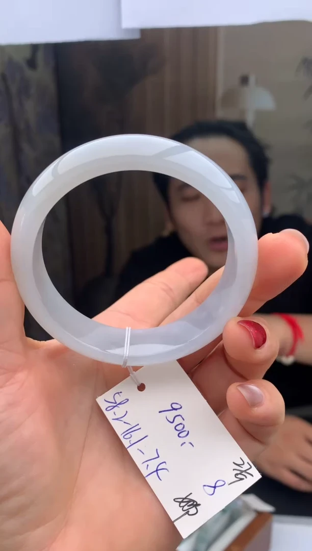 未镶嵌手镯翡翠8
