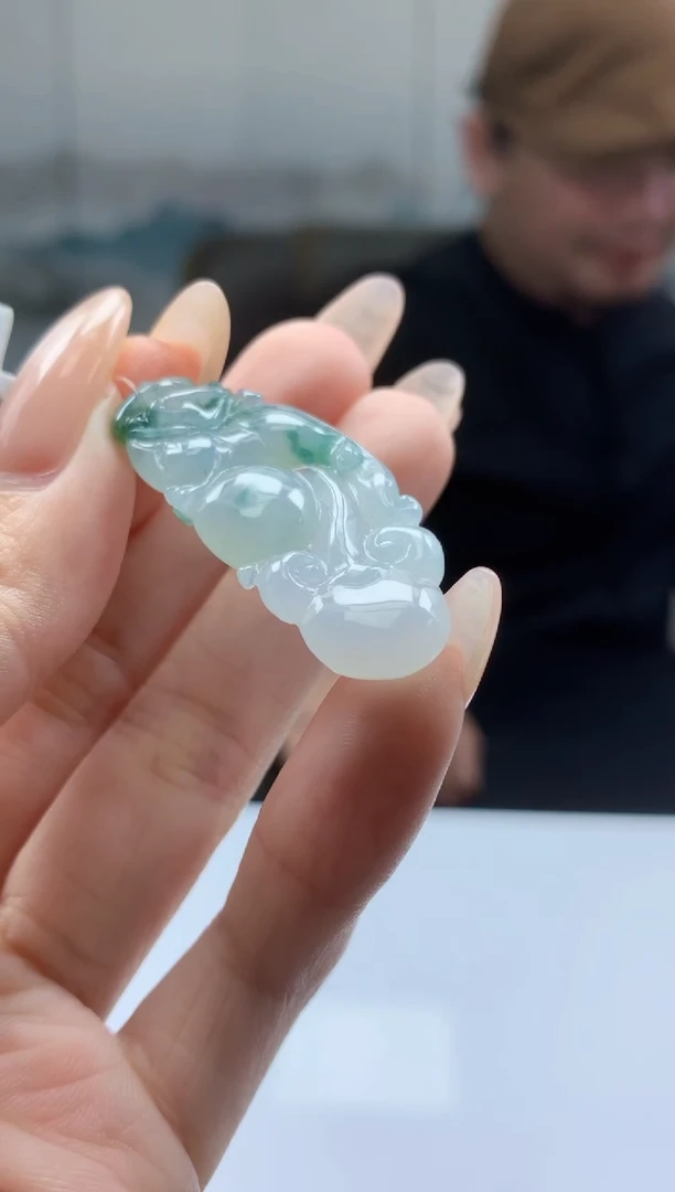 【闪购商品】定制翡翠未镶嵌888ee-毛货挂件10赠金扣