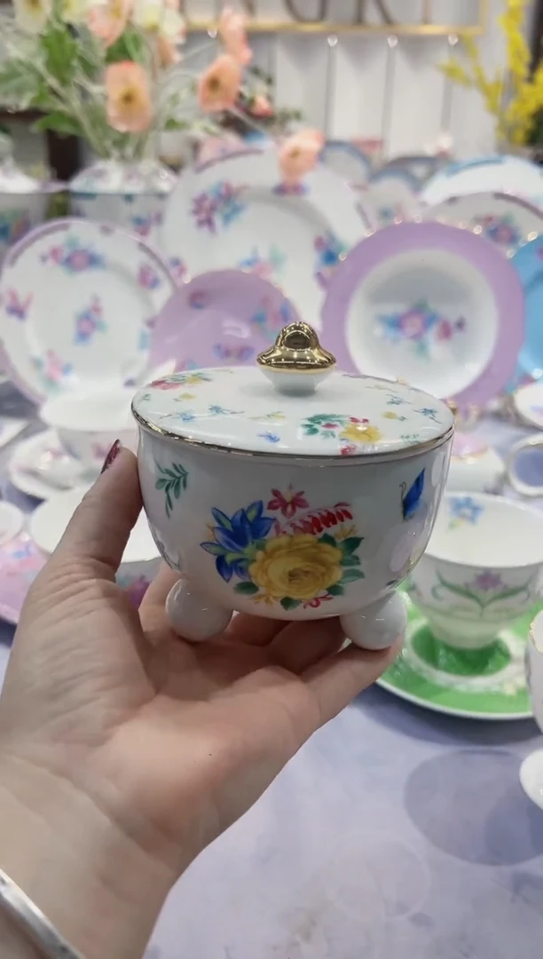 【闪购商品】骨瓷三角·