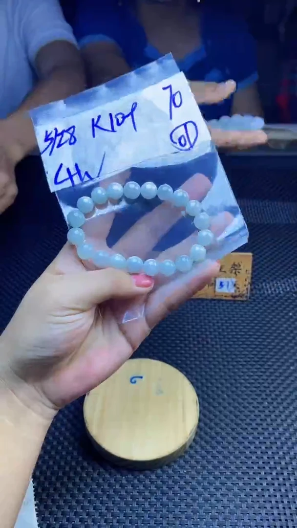 定制翡翠未镶嵌天然缅甸A货翡翠，多样性发货只发其一