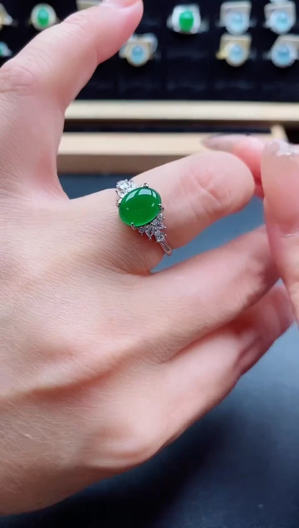 银S925镶嵌戒指翡翠1