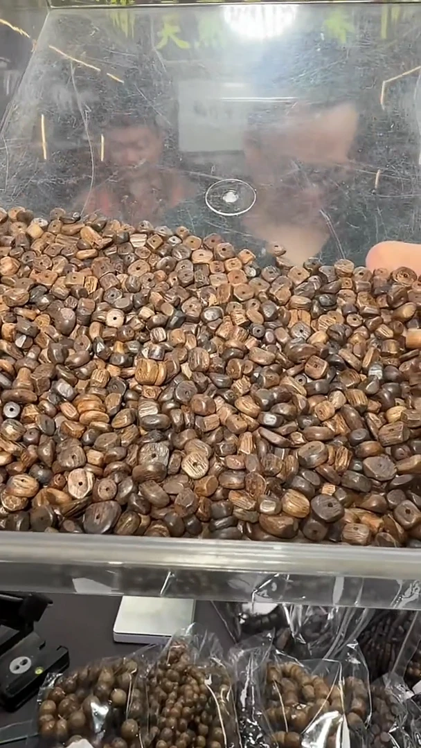 沉香沉香香囊16号天然文莱树心油发2粒多样性发一