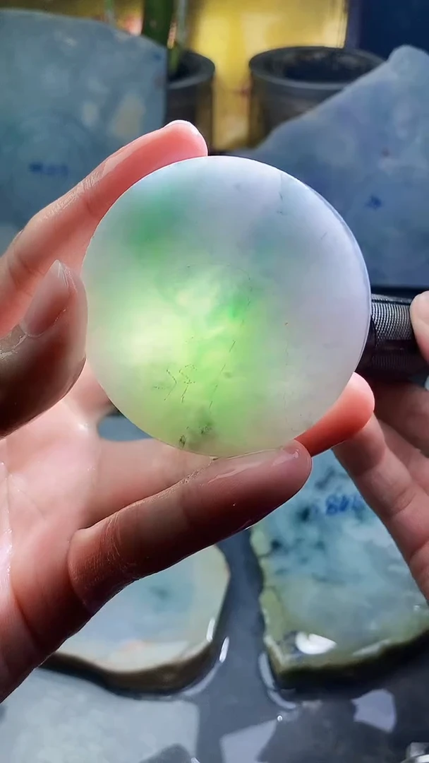 未镶嵌挂件翡翠小雨484