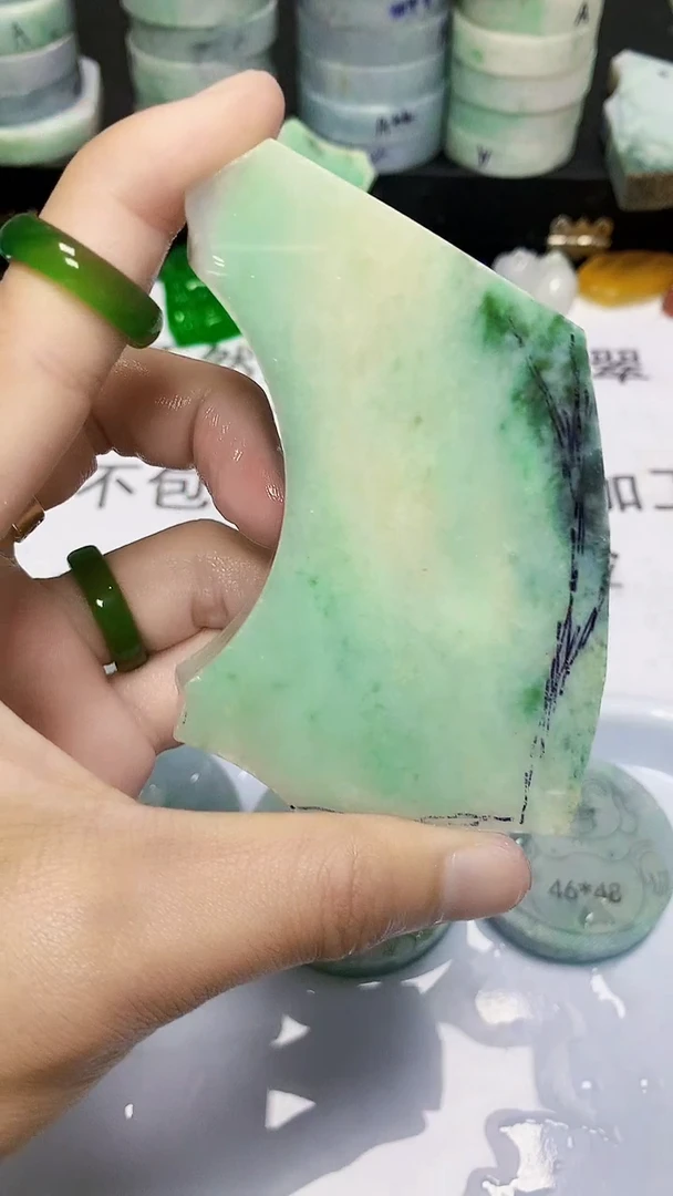 翡翠裸石缅甸天然翡翠A货532