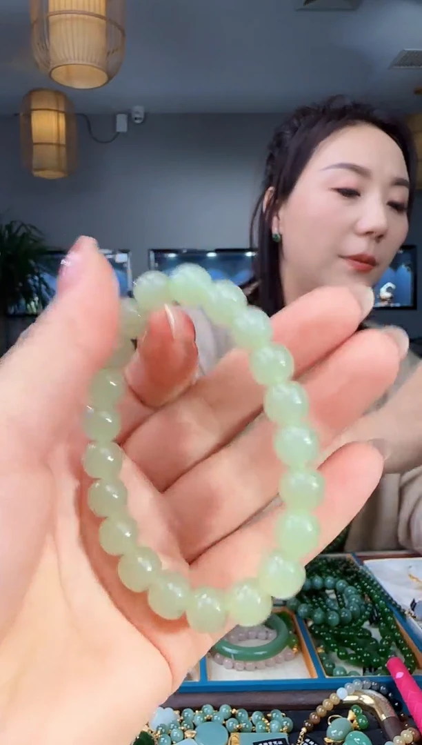 未镶嵌手链和田玉卡12