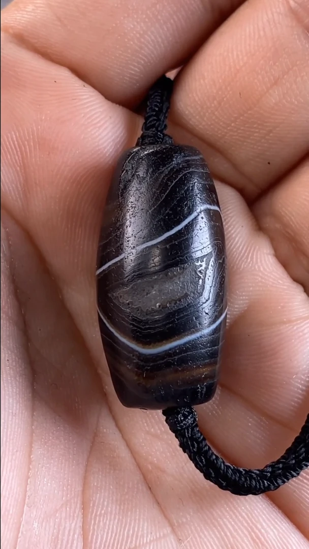 未镶嵌玛瑙/玉髓珠宝奇石1