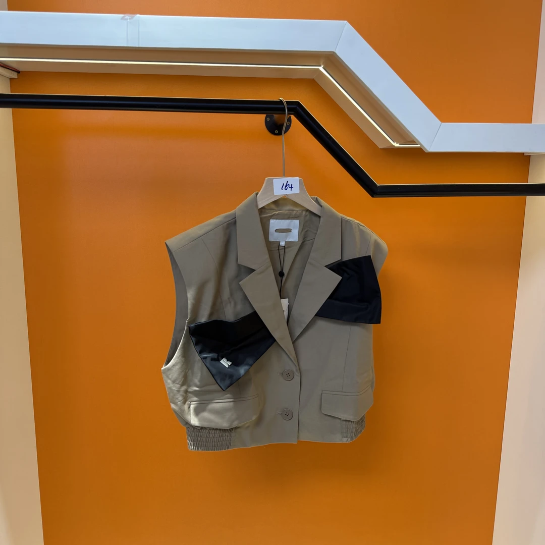 【雪琴】164 R范夏装直播间折扣女装号（拍下请备注号码）