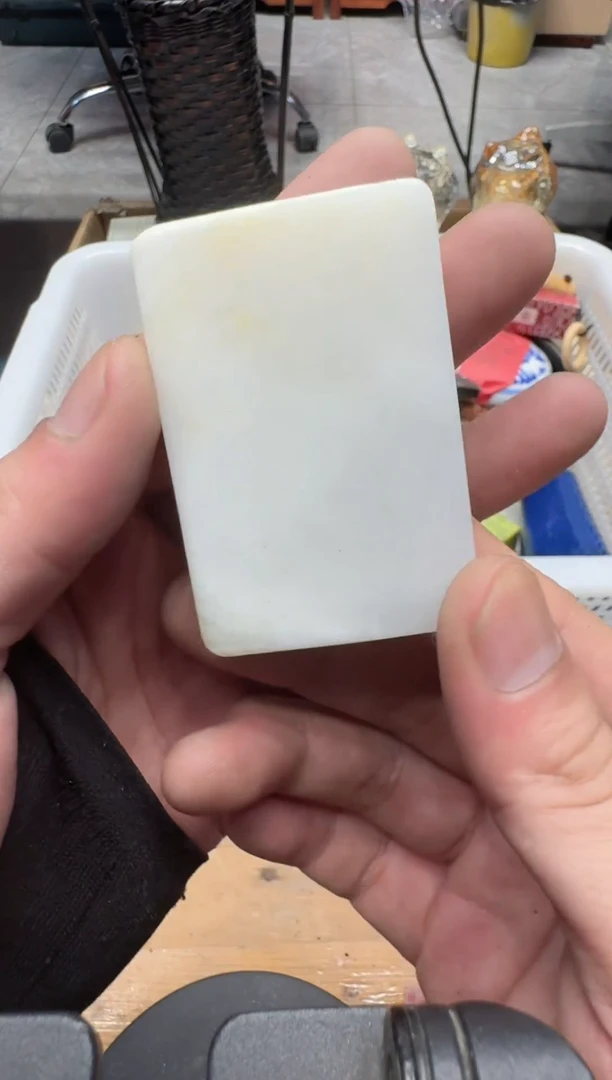 瓷器闪购商品  如图 中古品默认微瑕