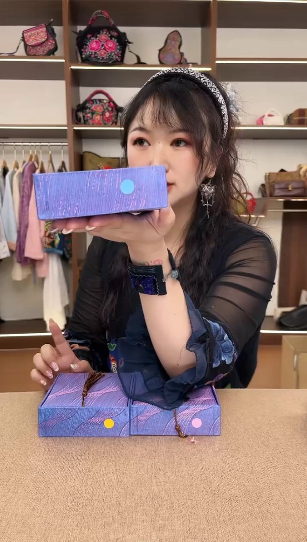 织绣1862  蓝  黔东南苗族刺绣