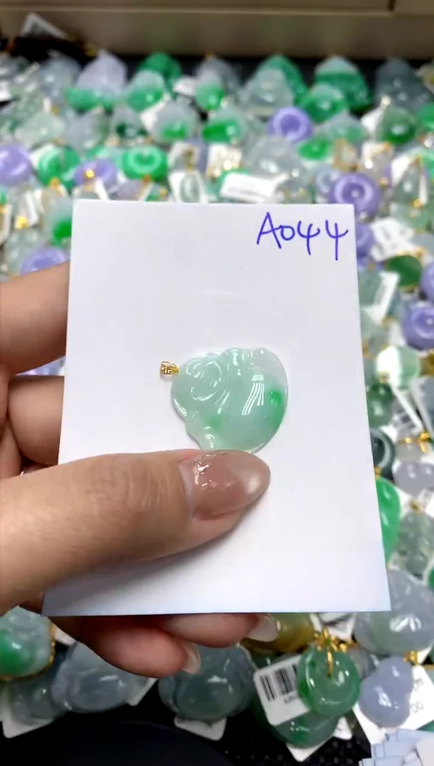 【闪购商品】翡翠颈饰18K金镶嵌1111111111111111