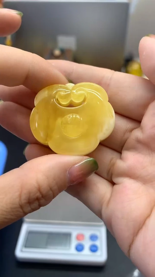 未镶嵌琥珀珠宝奇石2801