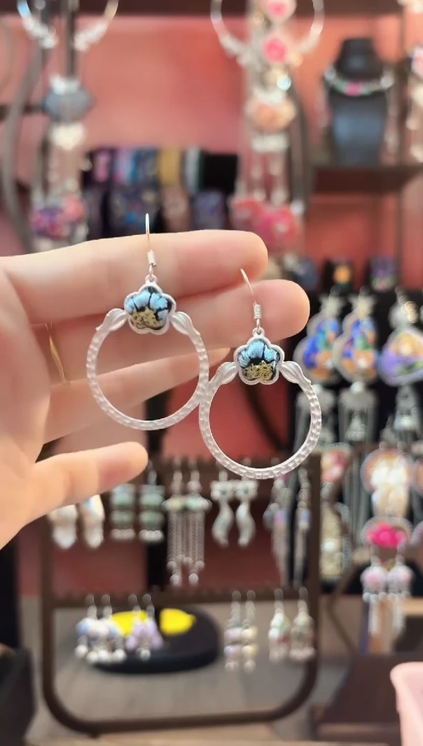 织绣云织谣民族风精美饰品   72