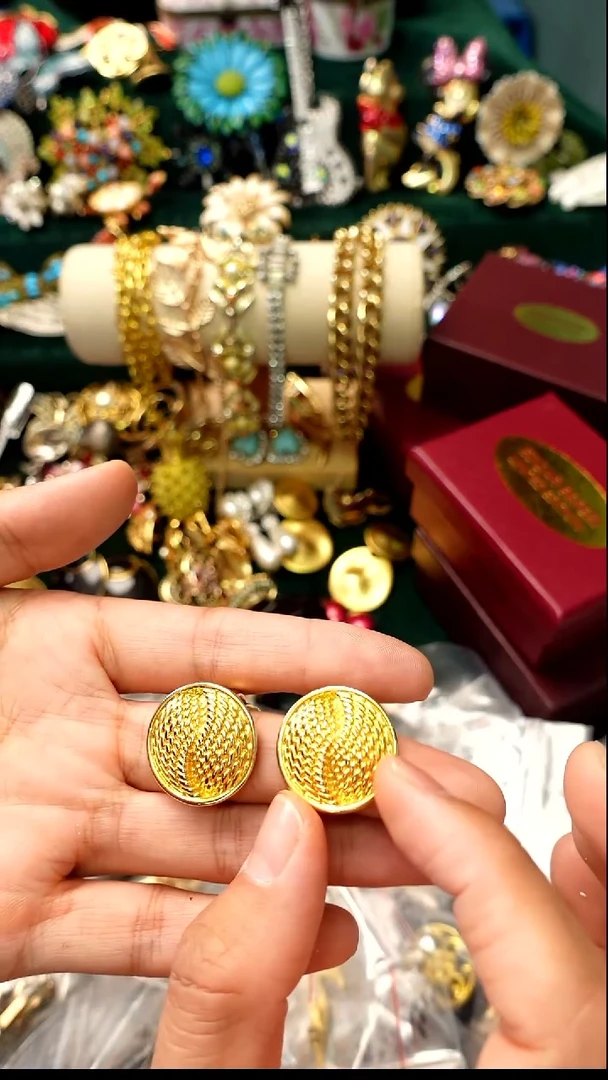 铁合金合金锆石耳环29