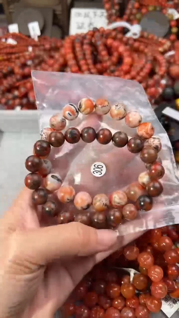 南红玛瑙手串未镶嵌11+