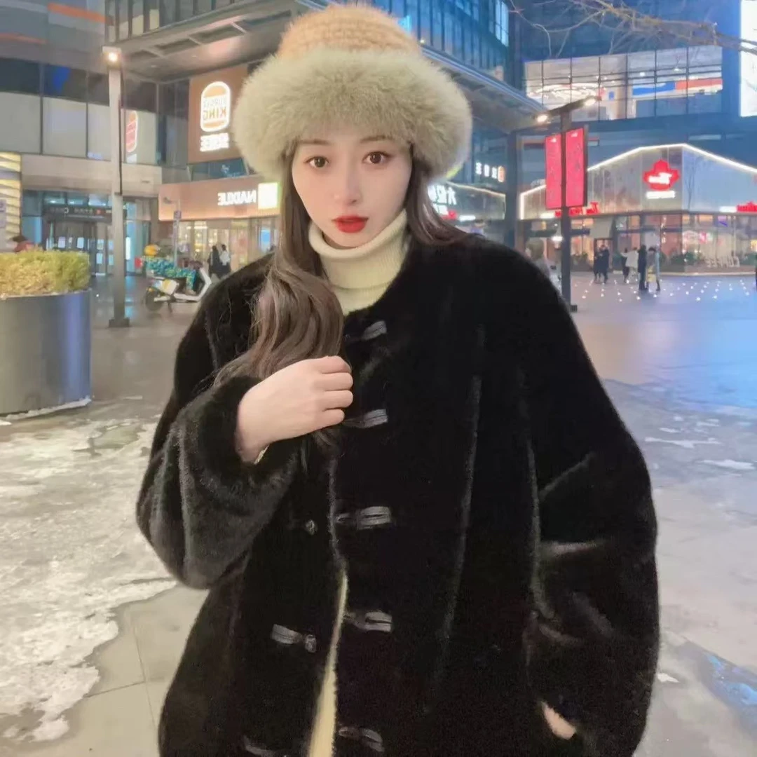 25新款气质时尚女士中国风盘扣雪兰貂外套