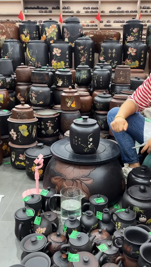 罐瑕疵茶叶罐 彩填冬瓜 478