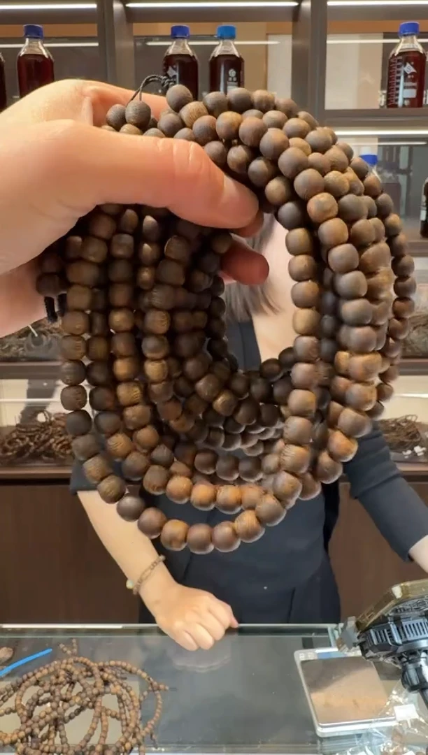 沉香手串26克红骨凹身留疤鼓珠手串多样性发货一条8号