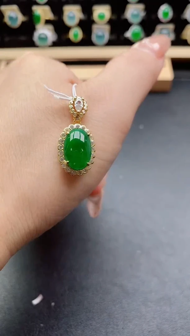 吊坠(赠链)银S925镶嵌翡翠1