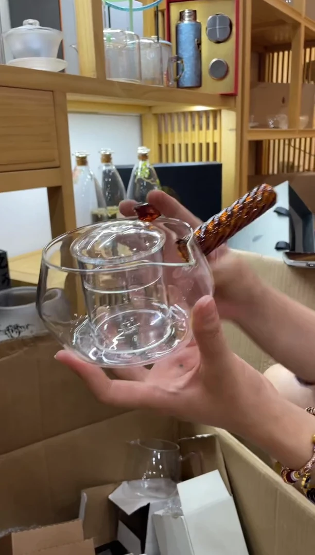 九河蕴清壶黄色把手