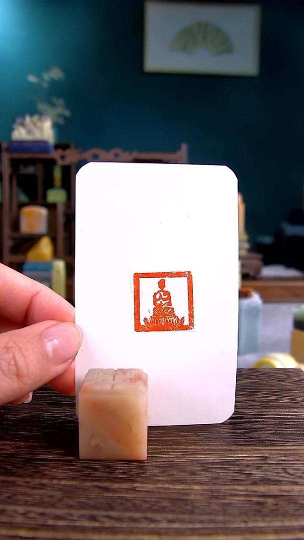 【闪购商品】老挝石佛像章2.0*2.0*2.3