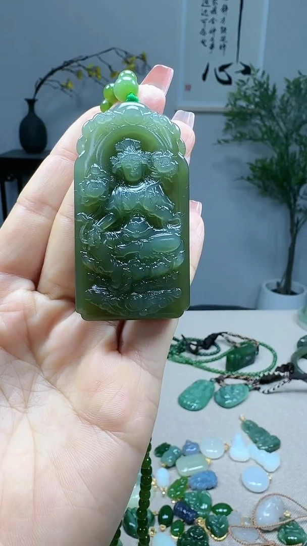 未镶嵌和田玉挂件1