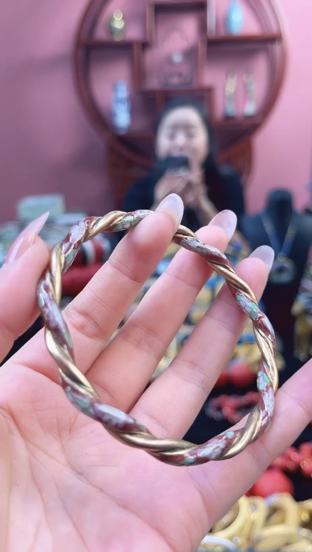 景泰蓝麻花镯 58-65可戴 砖红