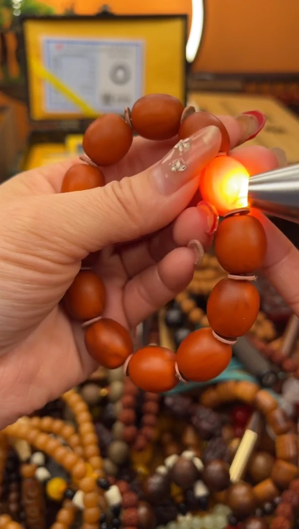 【闪购商品】琥珀颈饰未镶嵌闪购商品闪购商品