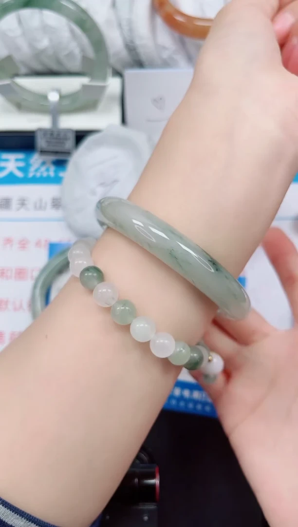 未镶嵌手镯石英质玉61-57/58