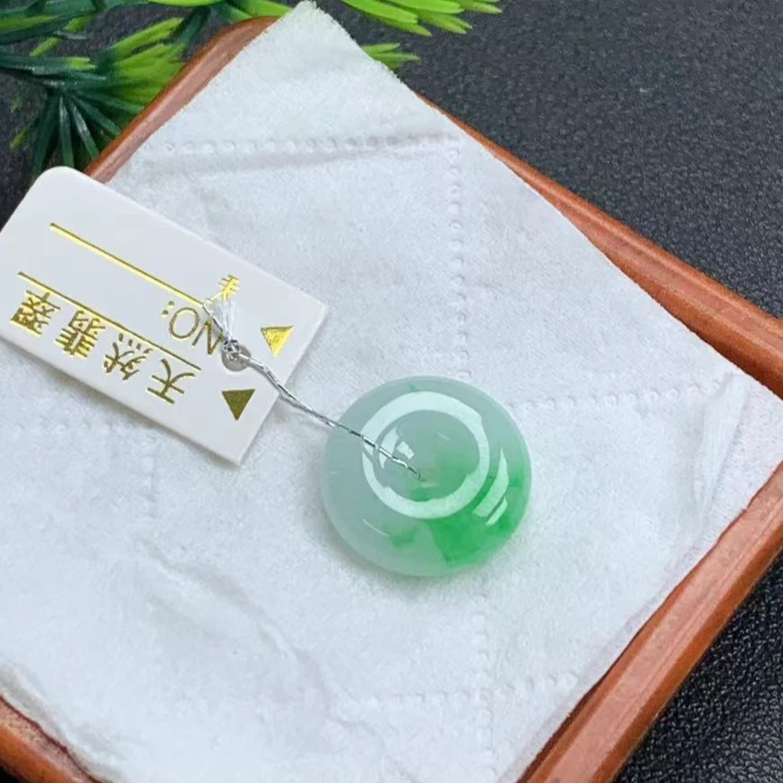 缅甸天然翡翠阳绿甜甜圈 平安扣尺寸15.2*4.6