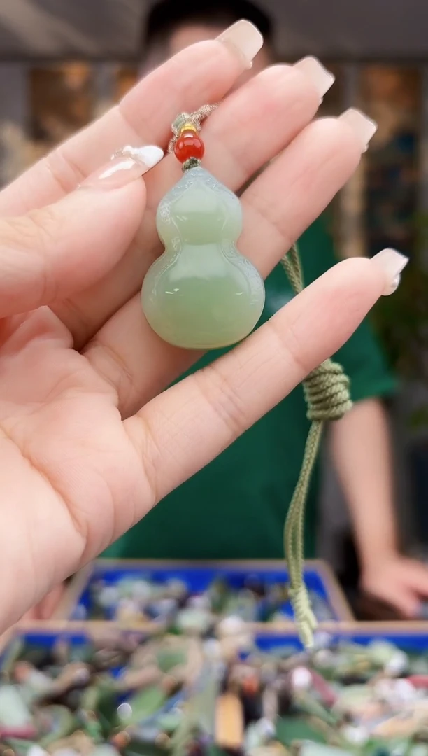 和田玉未镶嵌挂件拍一发一多样性发货