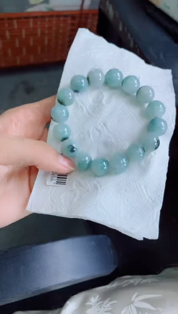 定制翡翠未镶嵌珠串