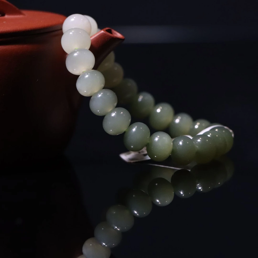 【西西珠宝】天然和田玉湖水渐变算盘珠手串卡10mm