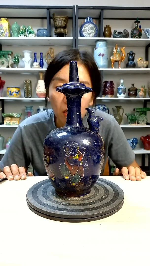 经典精美复古风格瓷器