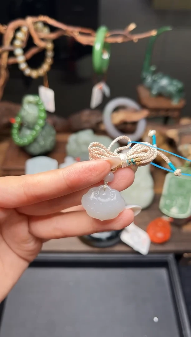 和田玉未镶嵌吊坠(不含链)青海烟紫如意锁9008394