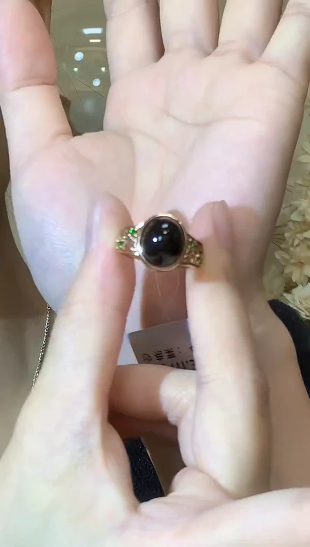 18K金镶嵌戒指翡翠D17