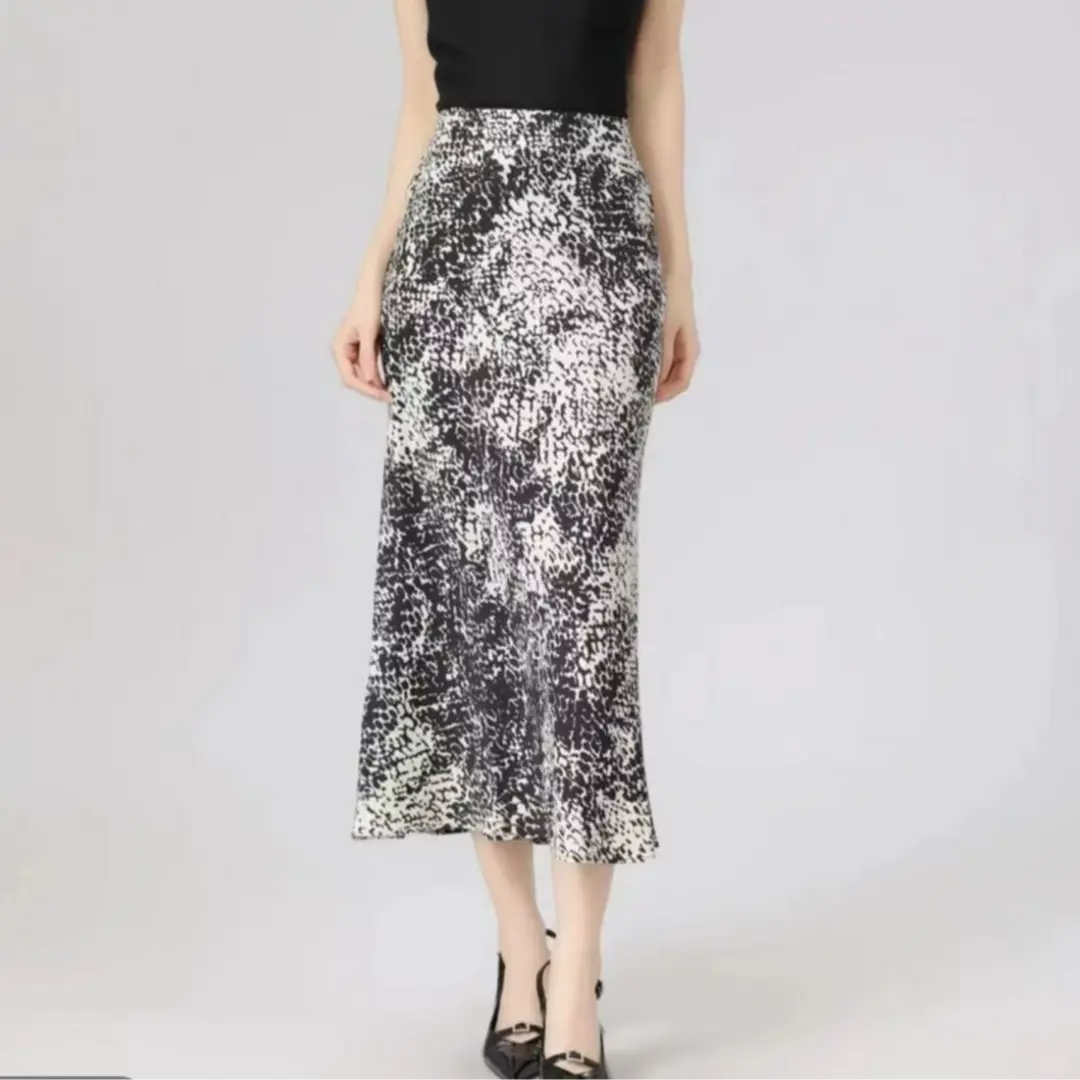 AMASS/阿玛施 新款复古优雅长裙水墨画修身中长款半身裙 5200260